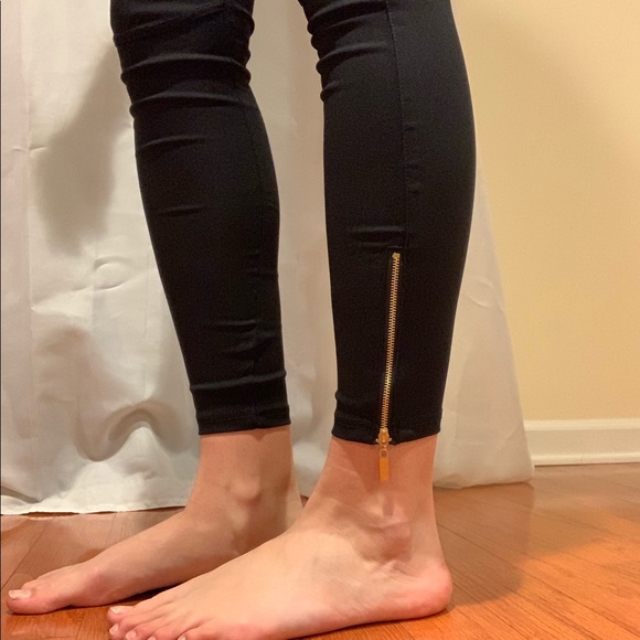 Black Moto Leggings - Picture 6 of 7